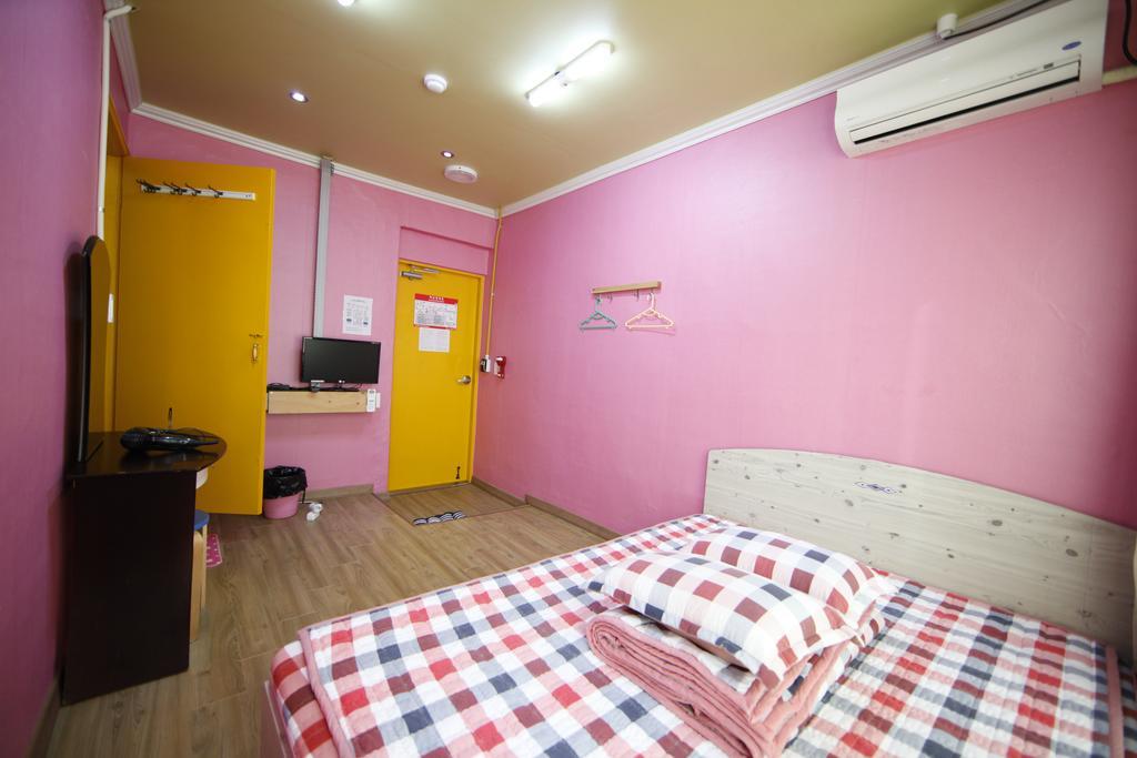 Bluefish Guesthouse 釜山広域市 エクステリア 写真