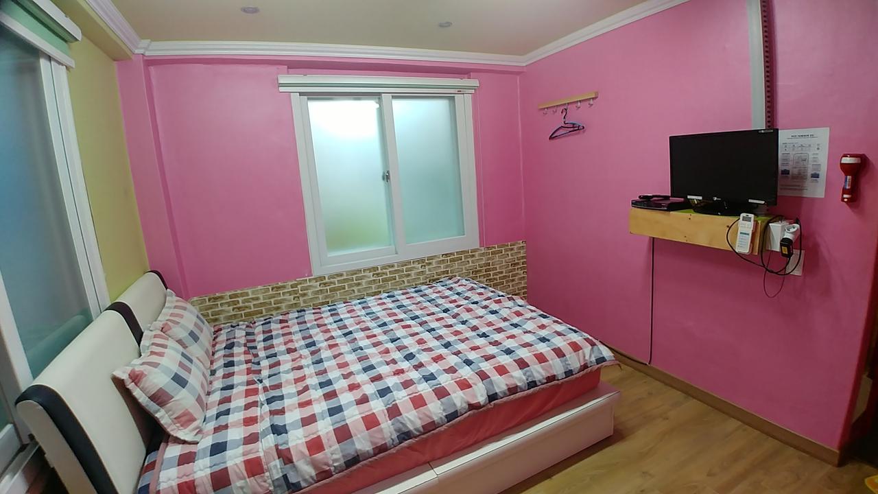 Bluefish Guesthouse 釜山広域市 エクステリア 写真